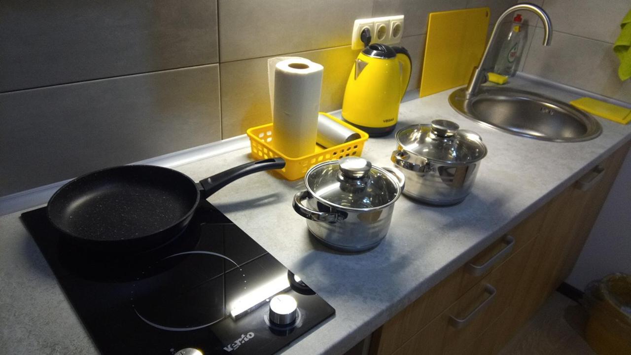 Positive Smile Studio Apartment In The Colorful Comfort Town Residental Complex. Kt-06. キエフ エクステリア 写真